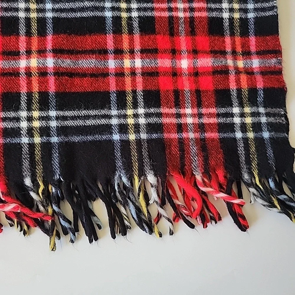Troy Robe Vintage Wool Stadium Throw Blanket 60x52 Red Tartan Plaid Fringed Warm